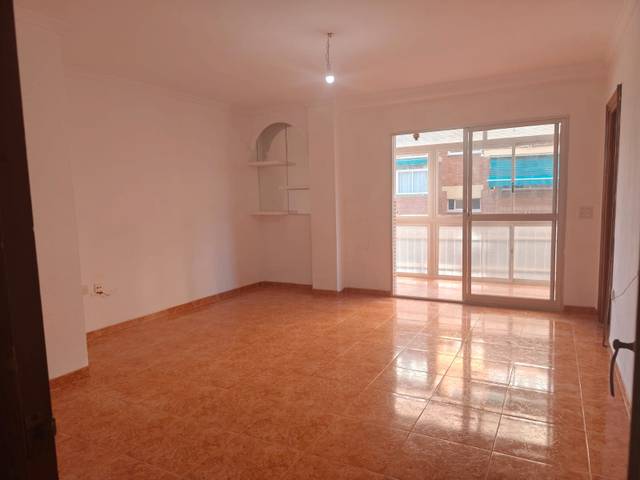 Piso en Venta en Calle Corregidor Antonio de Bobadilla en Portada Alta - Pol. Crta. De Cártama