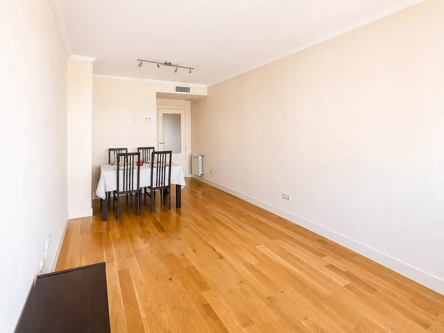 Dining room of Flat for sale in Madrid  with Air Conditioner, Private garden and Storage room