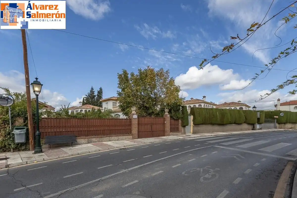Casa con terrazza in vendita a Avenida HUETOR VEGA, imagen 37