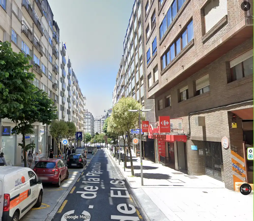Exterior view of Apartments for sale in Santiago de Compostela   with Heating and Furnished