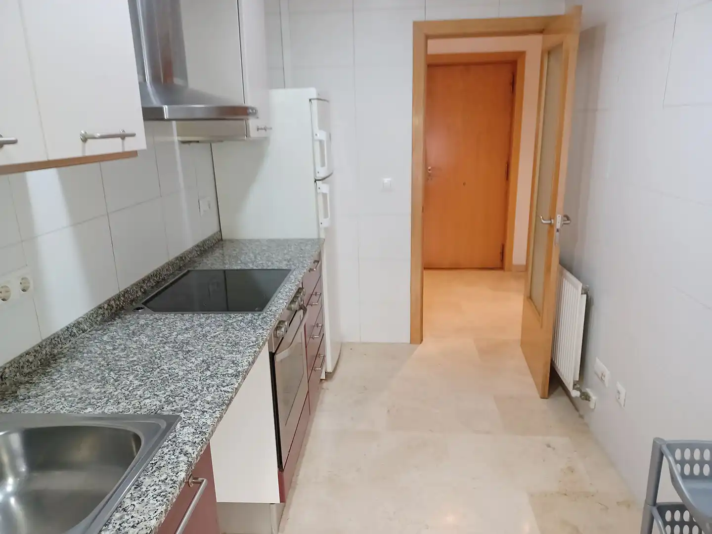 Cocina de Planta baja en venta en Figueres con Calefacción, Trastero y Amueblado