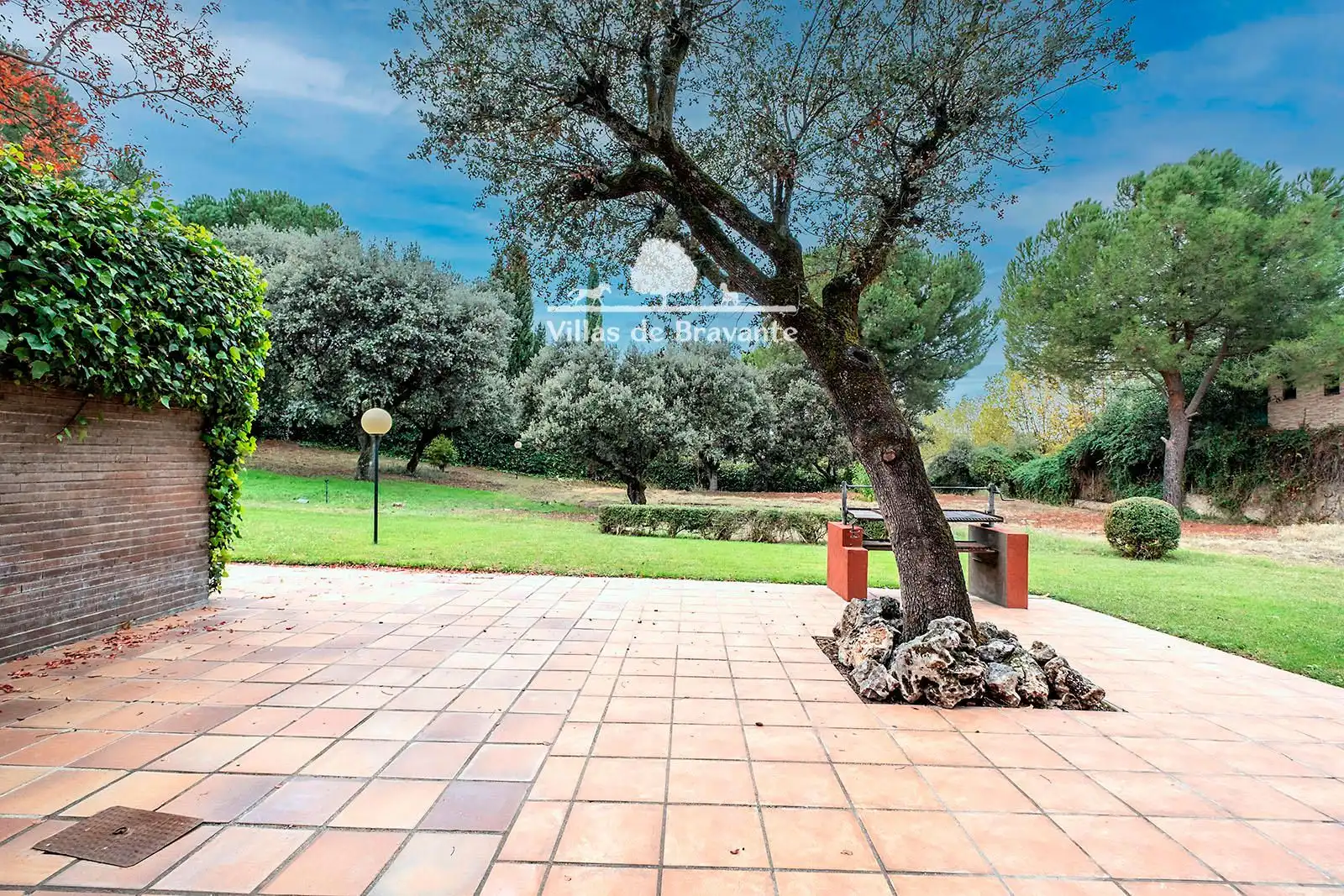 Jardí de Casa o xalet en venda en Pozuelo de Alarcón amb Aire condicionat, Calefacció i Parquet