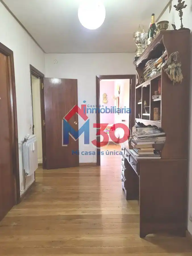 Habitación de Piso en venta en Miranda de Ebro con Calefacción, Parquet y Terraza