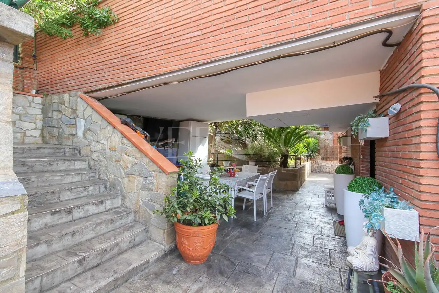 Houses for sale in Espanya, Cervelló