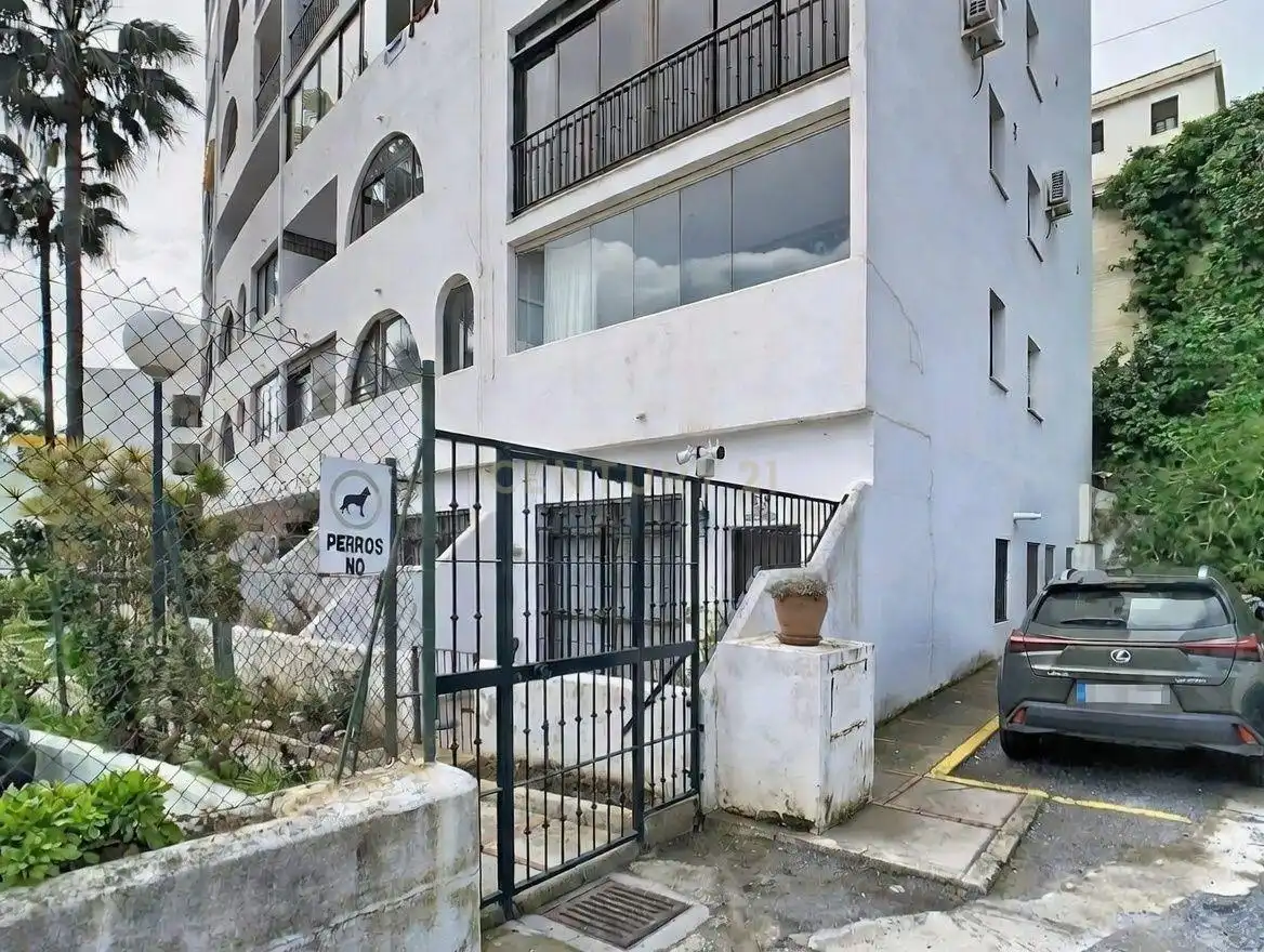 Flat for sale in CL ORQUIDEAS LAS 4 ED. RIOSOLFUENGIROLA (MÁLAGA), 4, Torreblanca del Sol