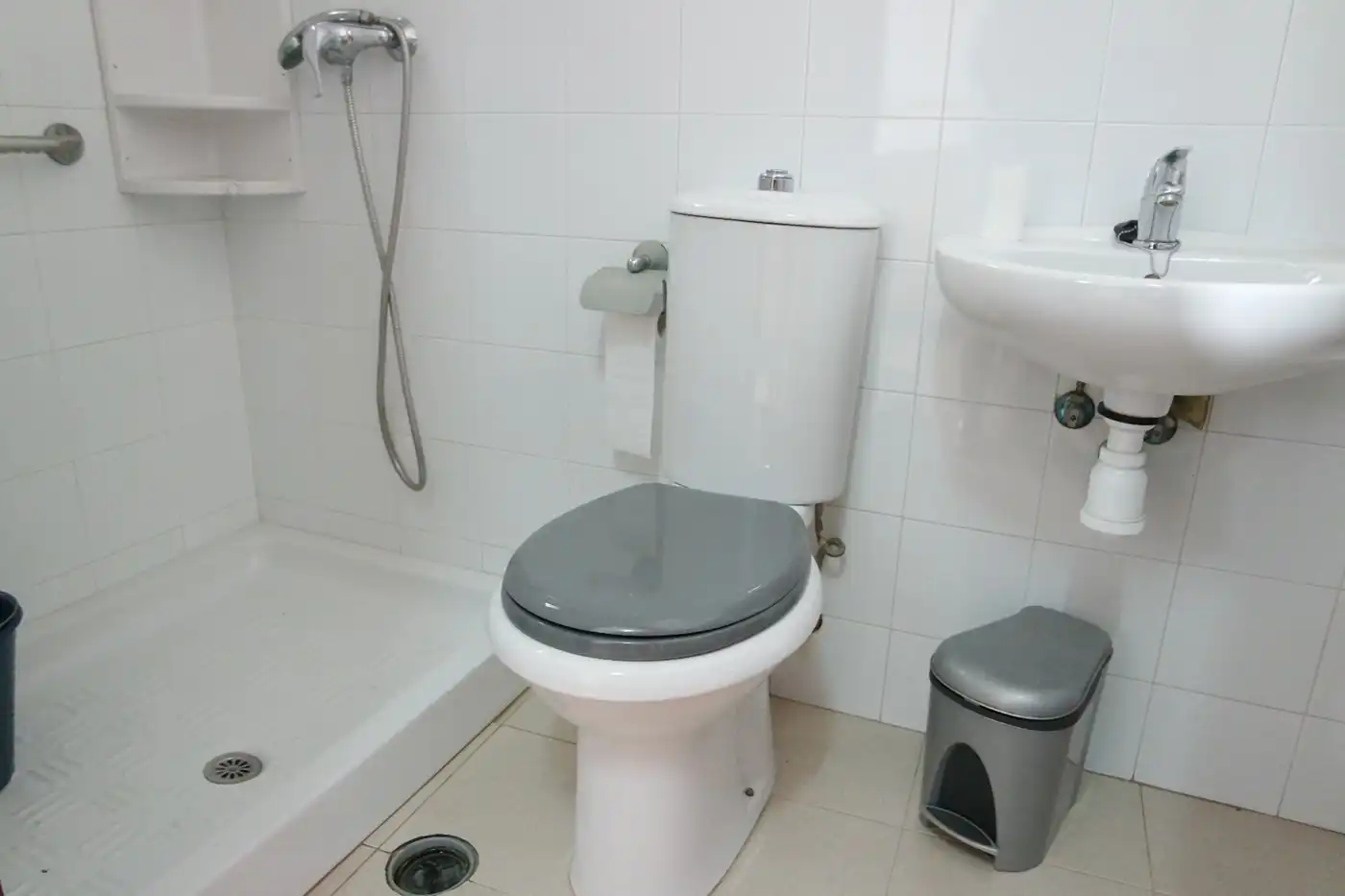 Badezimmer von Haus oder Chalet zum Verkauf in Sanlúcar de Barrameda mit Terrasse, Abstellraum und Balkon