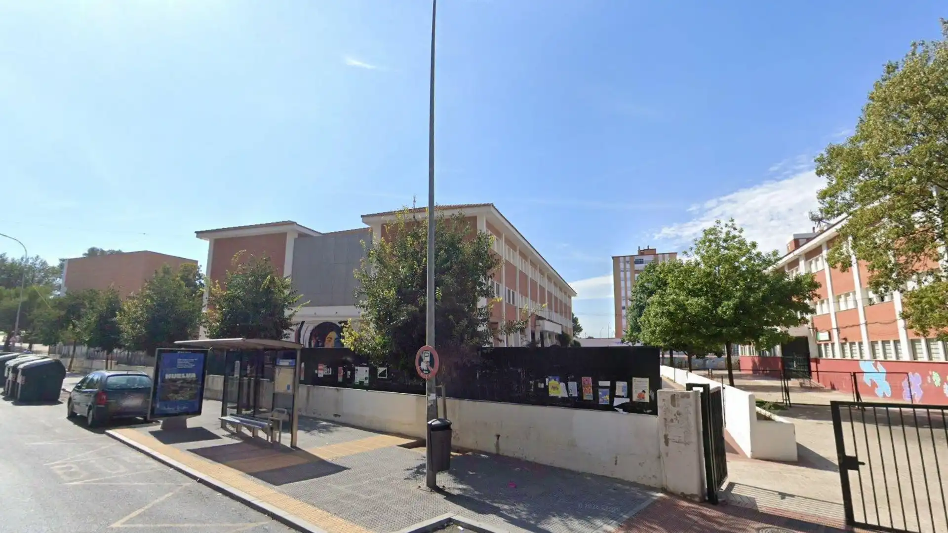 Flat with lift for sale in Gonzalo De Berceo, imagen 4