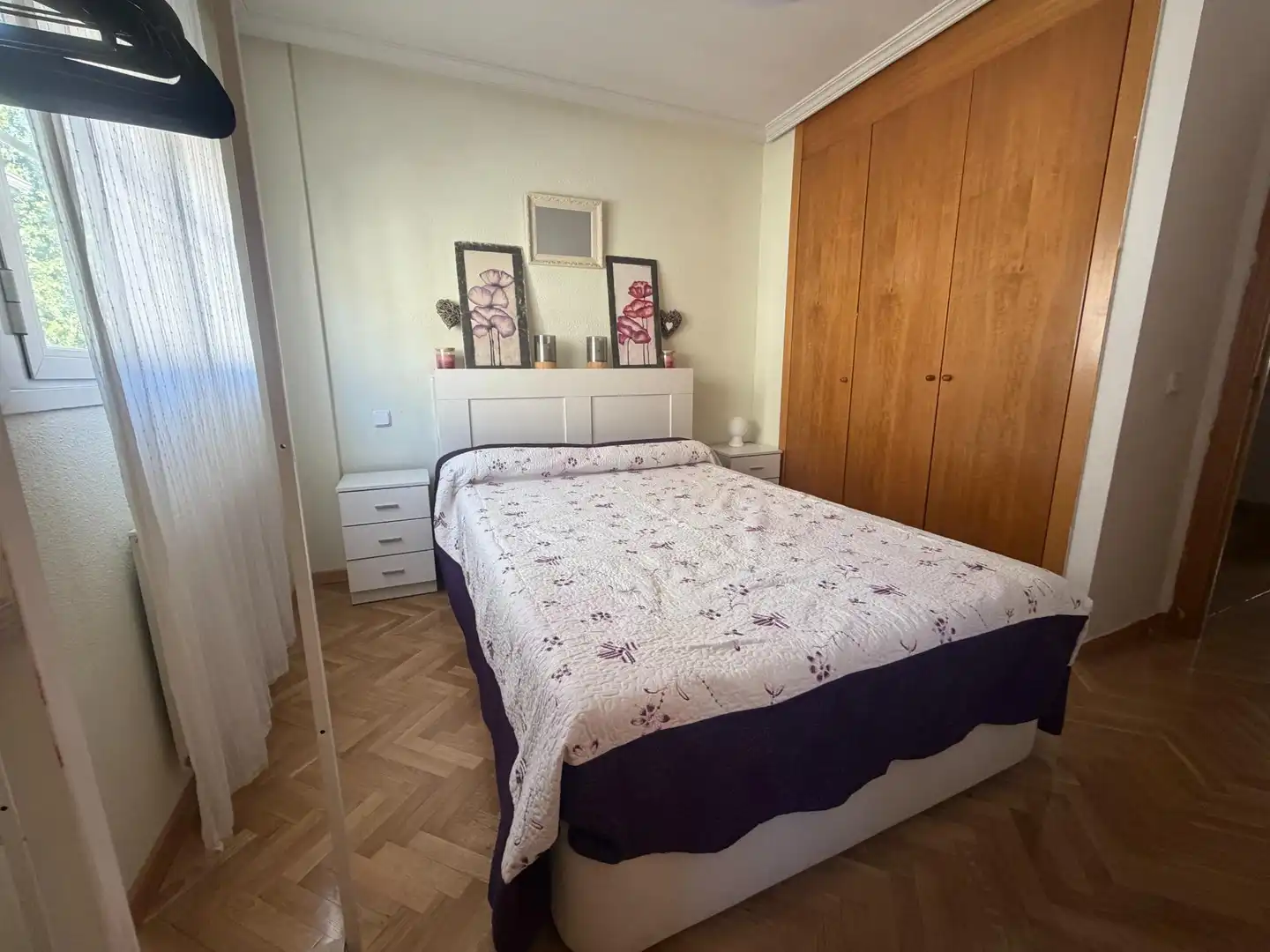 Dormitori de Casa adosada en venda en Alcalá de Henares amb Aire condicionat, Calefacció i Traster