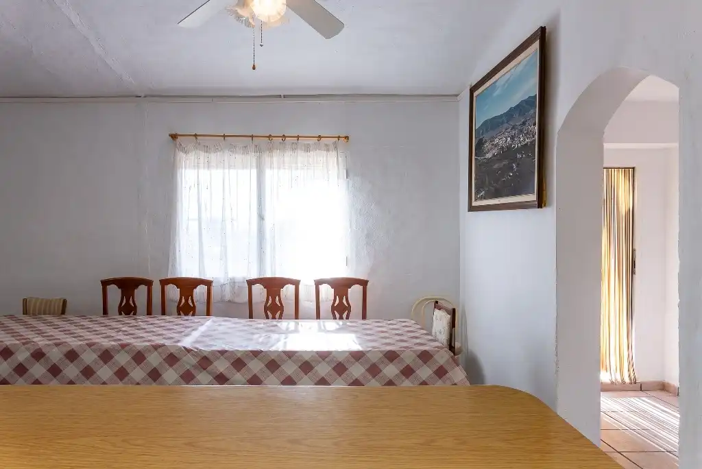 Comedor de Casa o chalet en venta en Castalla con Jardín privado, Piscina y Amueblado