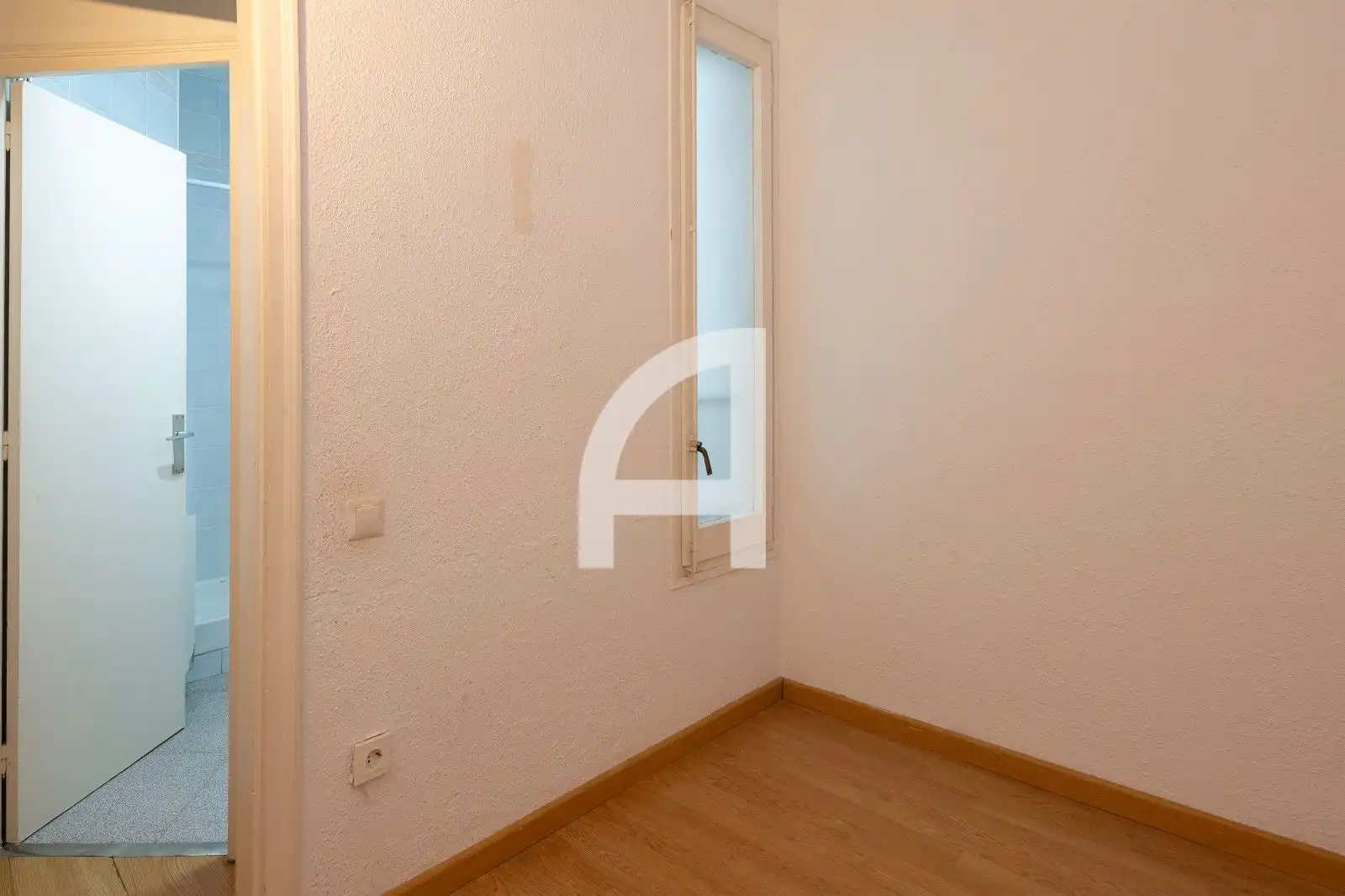 Piso con terraza en venta en Entença, imagen 11