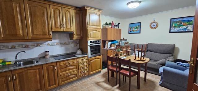 Casa adosada en Venta en O Feal - Xubia
