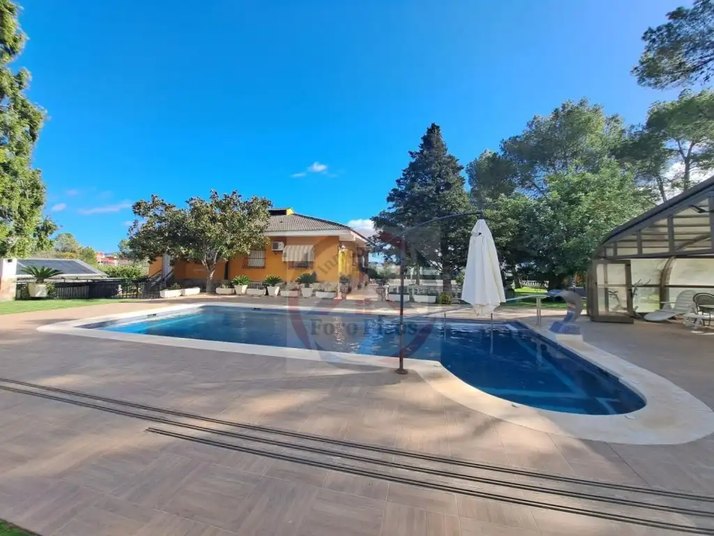 Casa o chalet en venta en Calle Ermita, Bellús