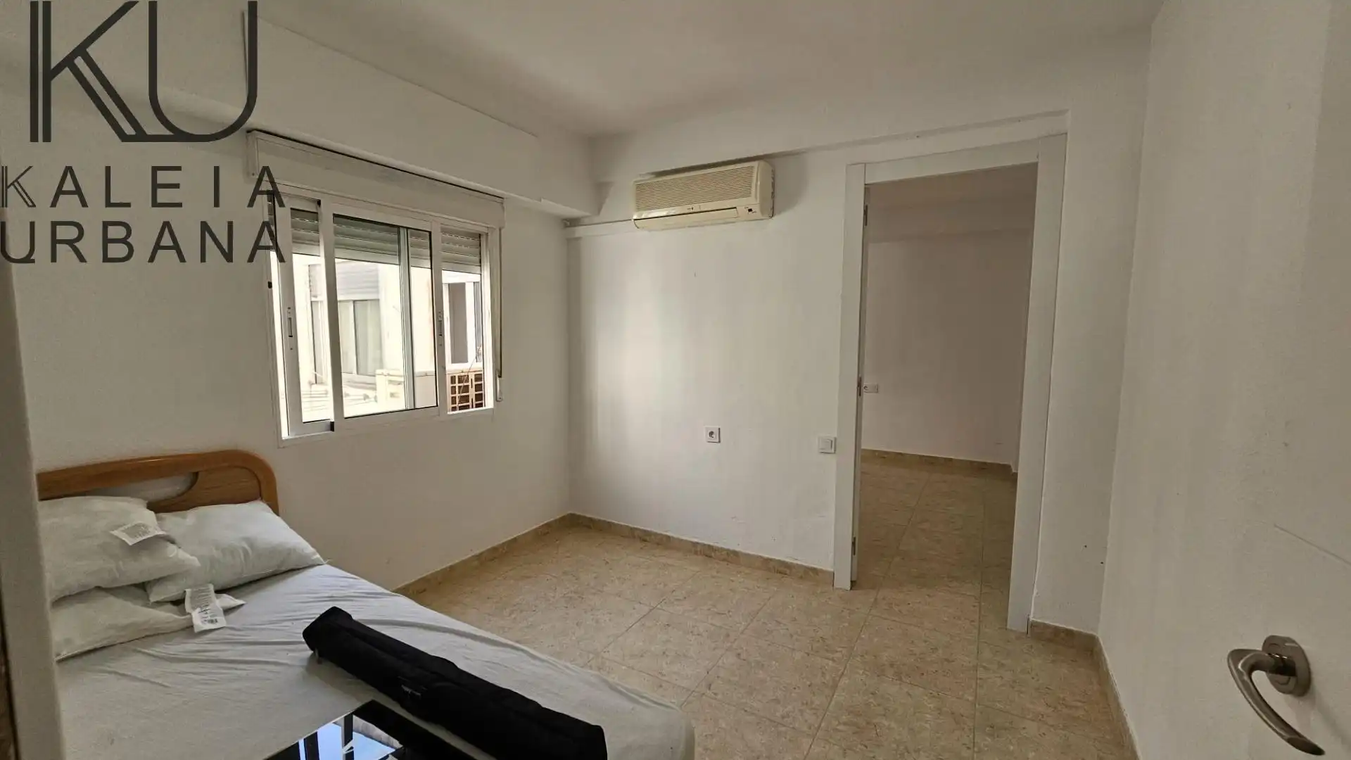 Habitación de Ático en venta en Alicante / Alacant con Terraza