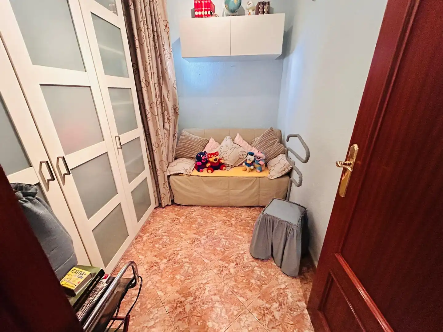 Piso en venta en L'Hospitalet de Llobregat con Amueblado y Balcón