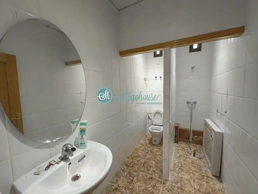 Business premises to rent in La Lastrilla, imagen 42