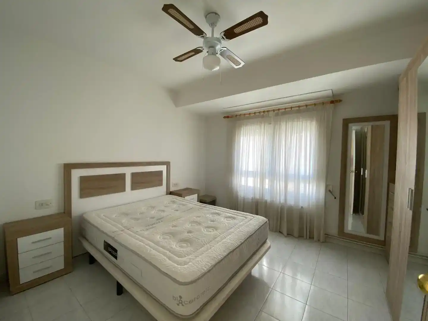Bedroom of Flat for sale in Elda  with Air Conditioner
