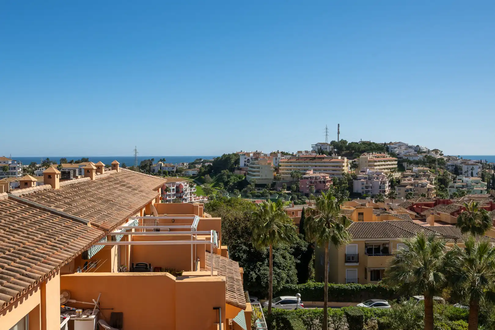 Vista exterior de Dúplex en venda en Mijas amb Terrassa, Piscina i Moblat