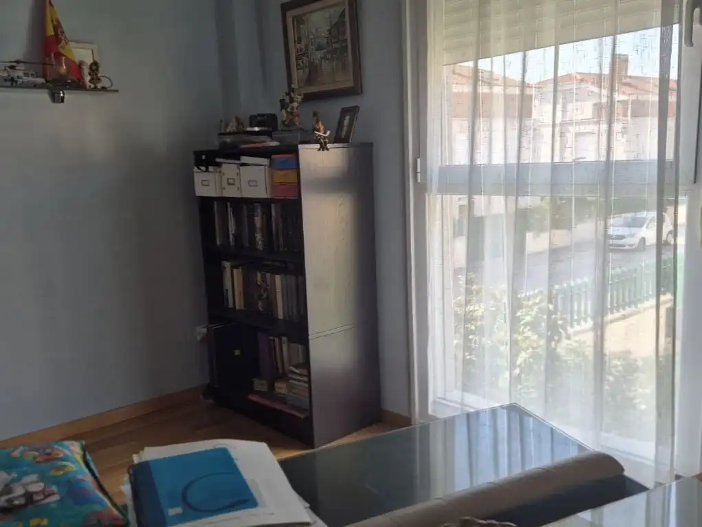 Dormitori de Casa o xalet en venda en Quintanilla Vivar amb Aire condicionat, Calefacció i Jardí privat