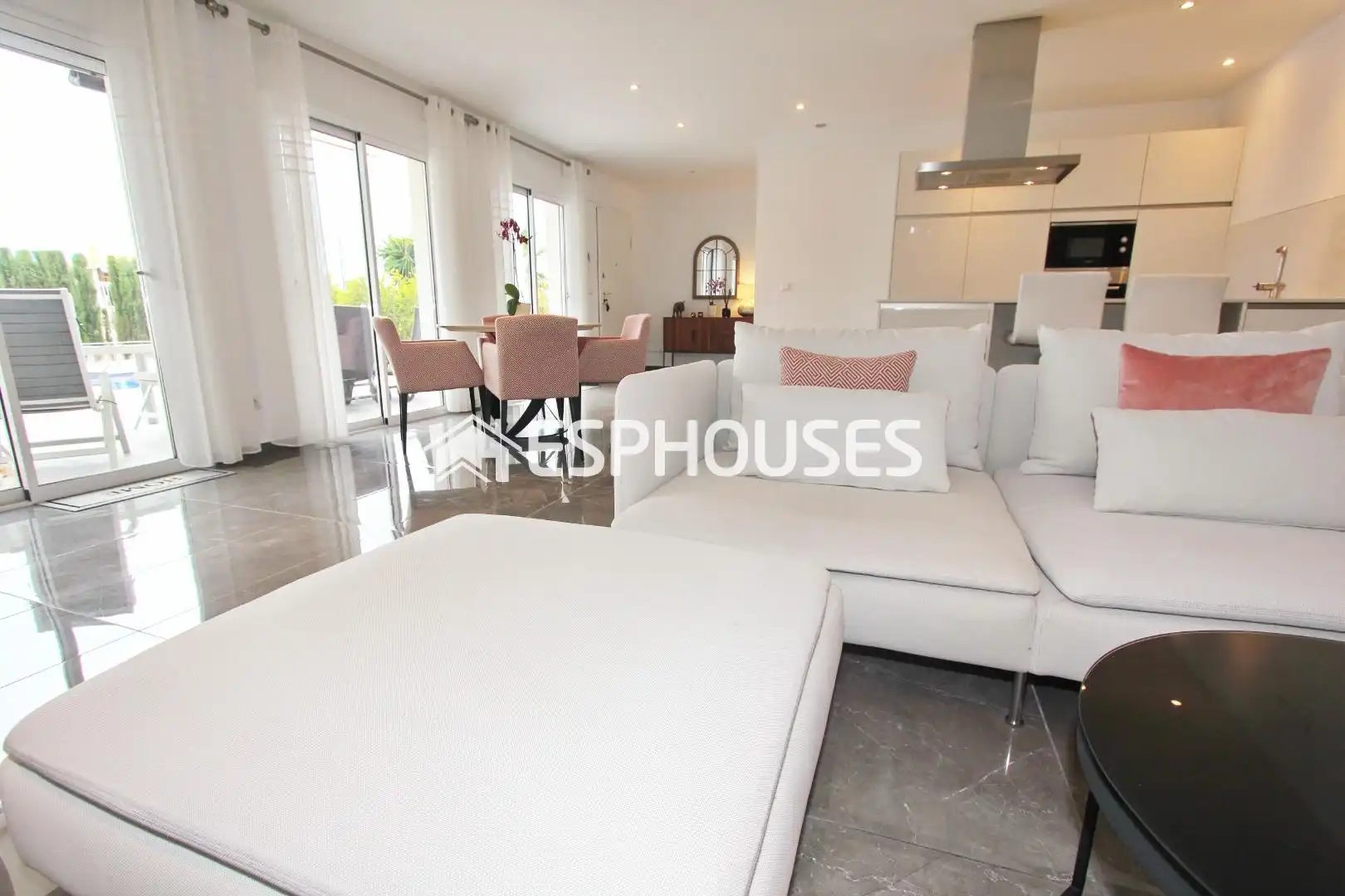 Sala de estar de Casa o chalet en venta en Busot con Aire acondicionado, Calefacción y Terraza