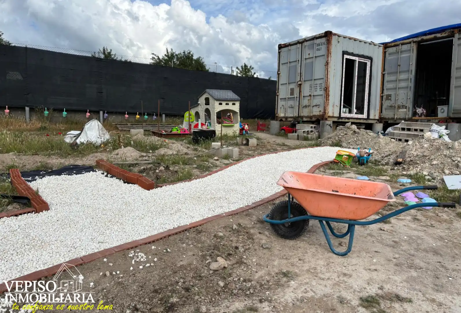 Casa o xalet en venda en Fuentidueña de Tajo amb Jardí privat