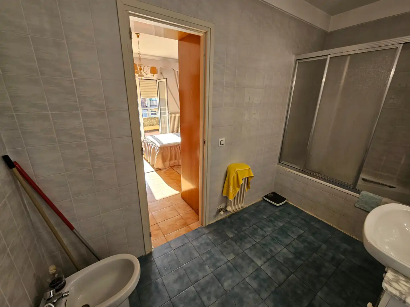 Bathroom of Detached homes for sale in Figueres  with Heating, Private garden and Terrace
