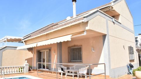 CASA CON PISCINA CINCO HABITACIONES EN BELLAMAR CALAFELL
