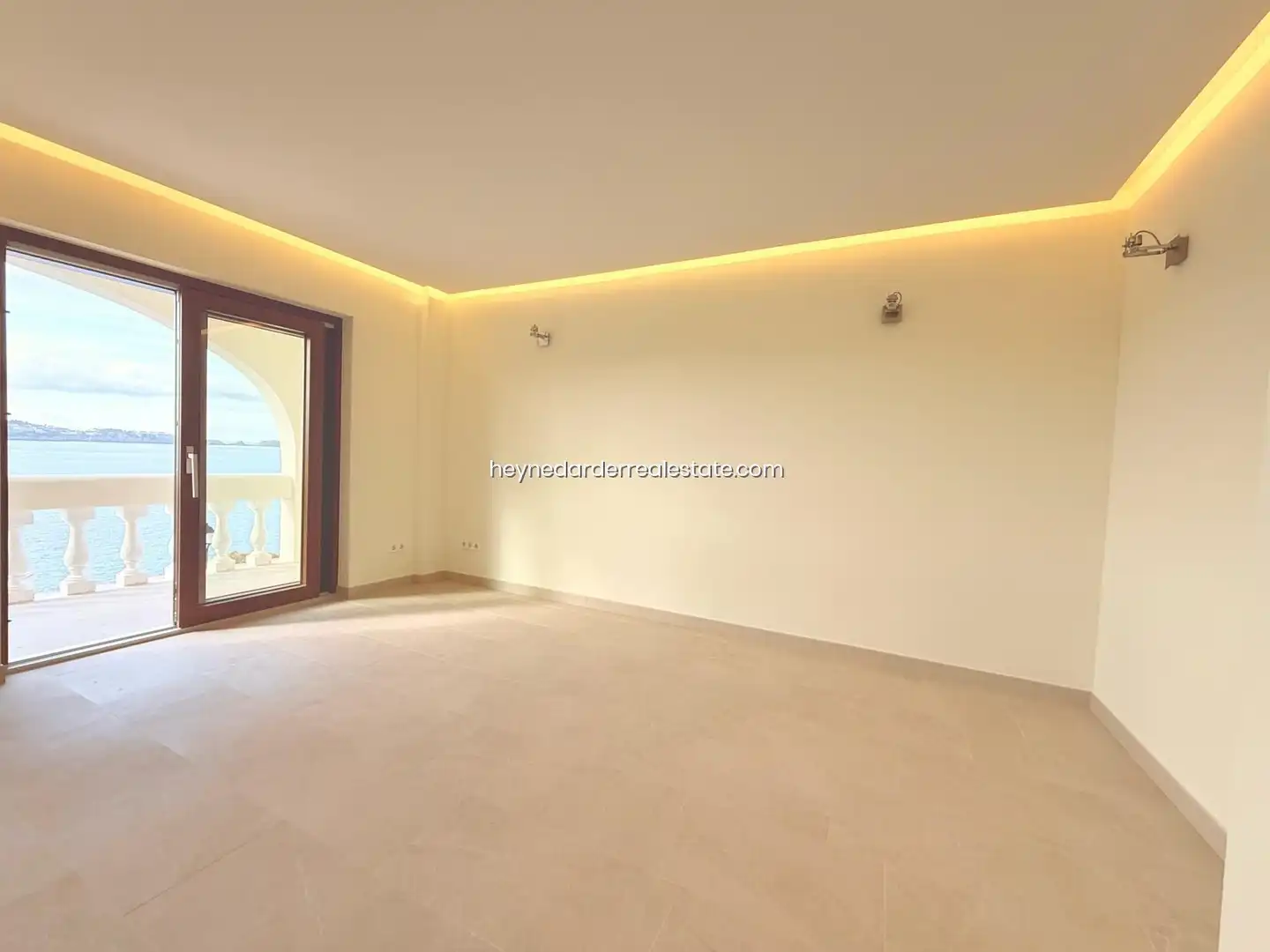 Flat for sale in Calvià  with Air Conditioner, Heating and Terrace