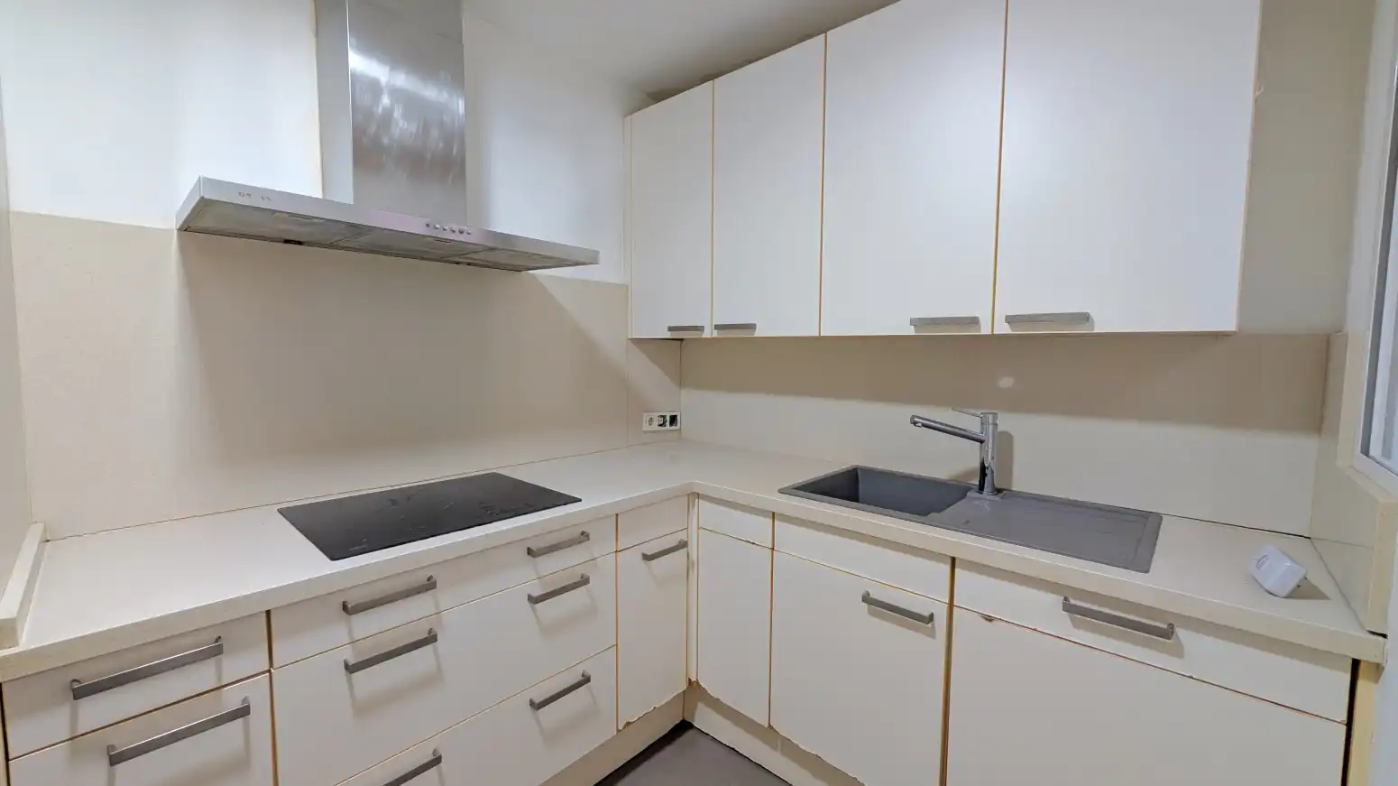Cocina de Piso en venta en Valencia con Aire acondicionado, Calefacción y Jardín privado