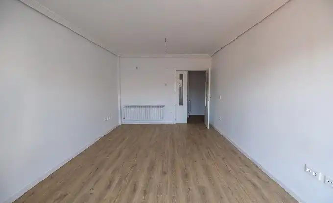 Sala d'estar de Pis en venda en Miranda de Ebro amb Calefacció i Parquet