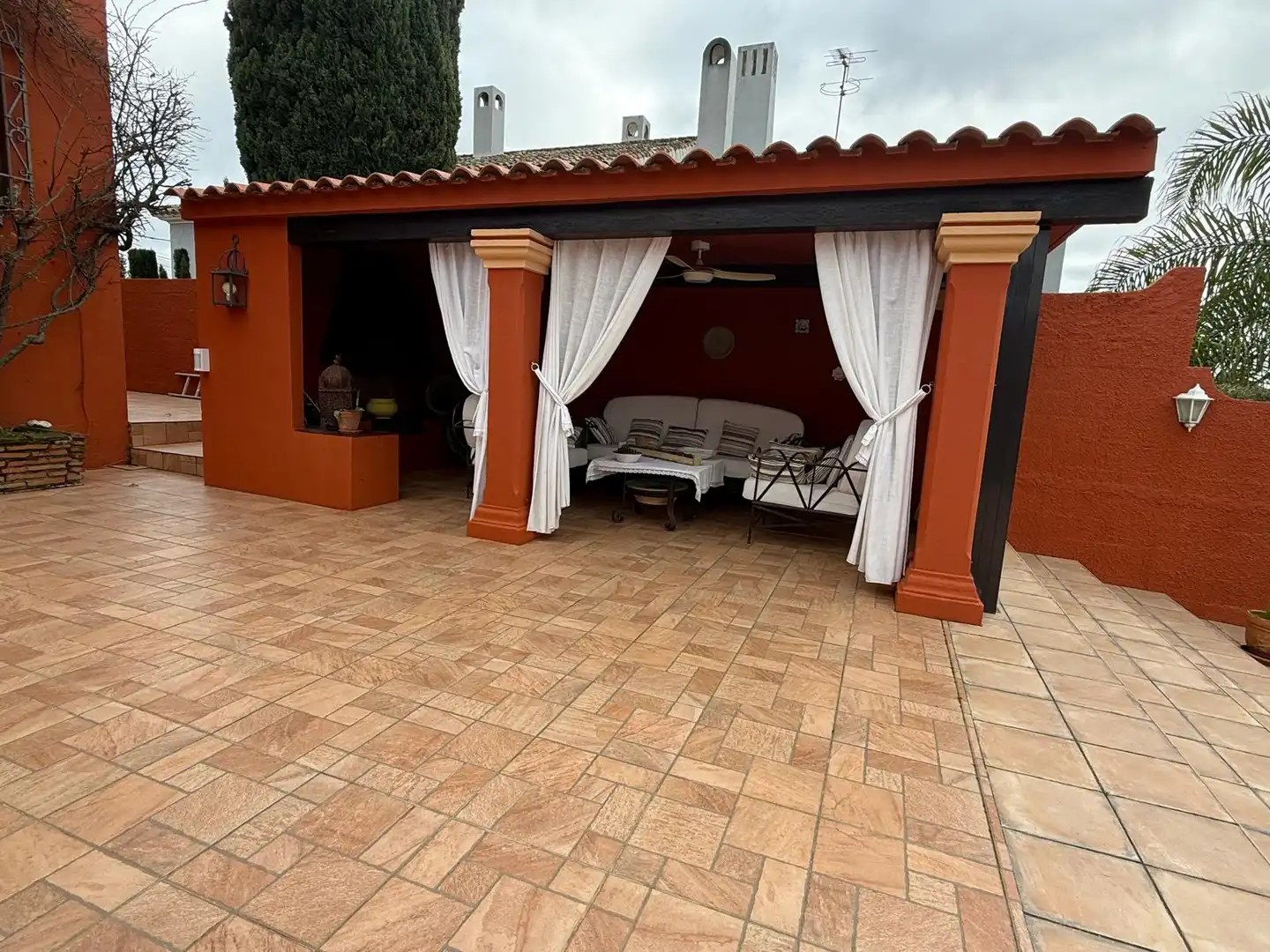 Casa o xalet en venda a El Brillante -El Naranjo - El Tablero