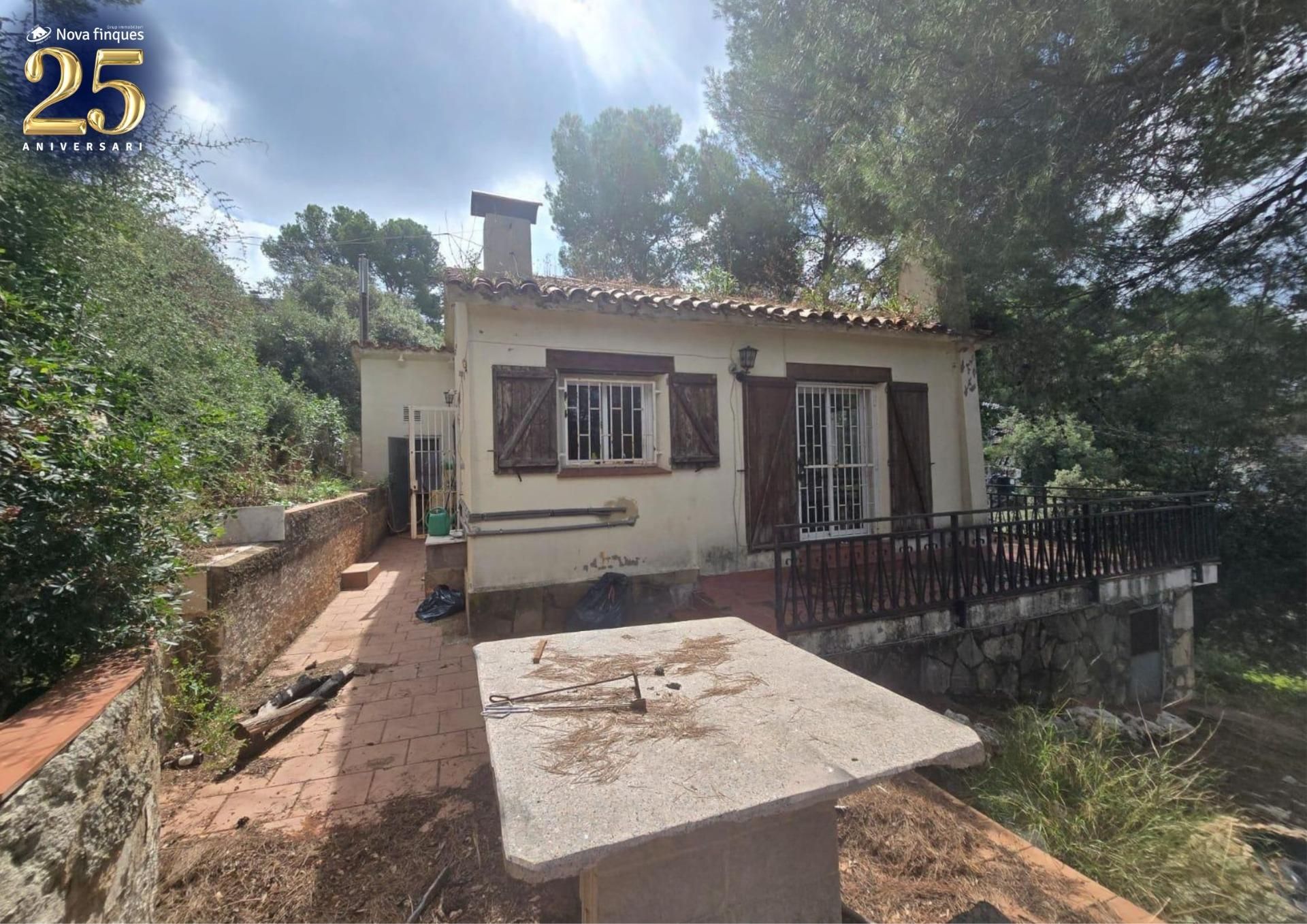 Vista exterior de Finca rústica en venda en Castellar del Vallès
