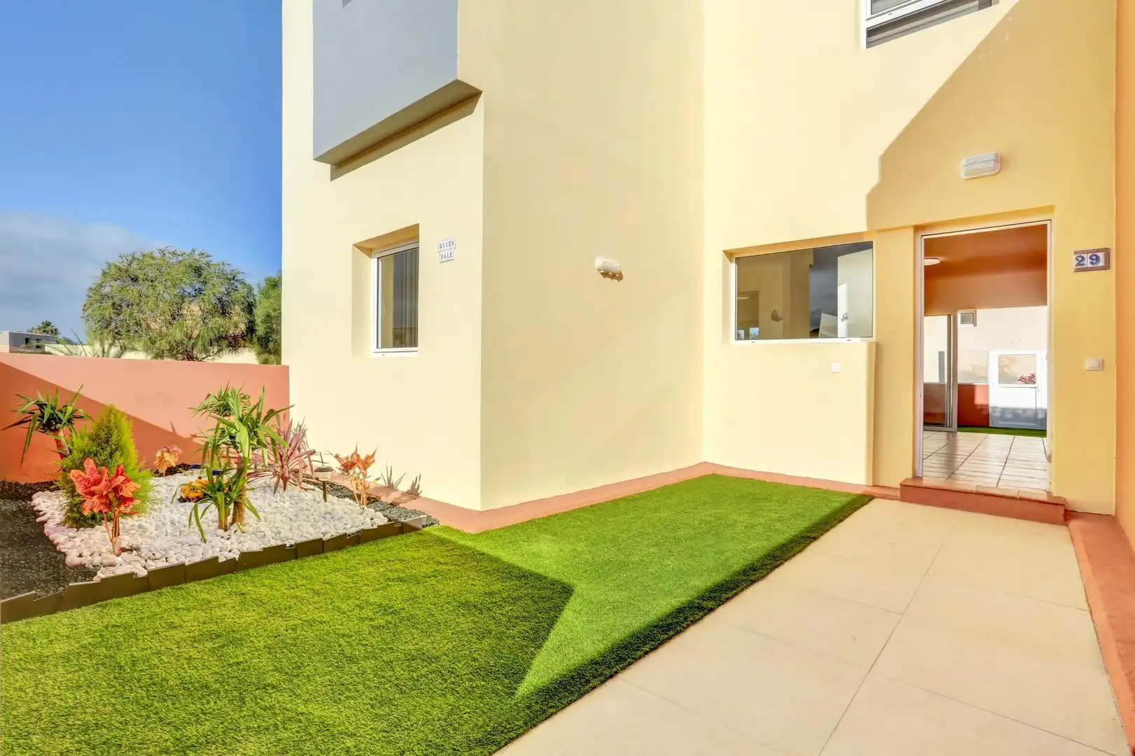 Terrace of Apartments for sale in La Oliva