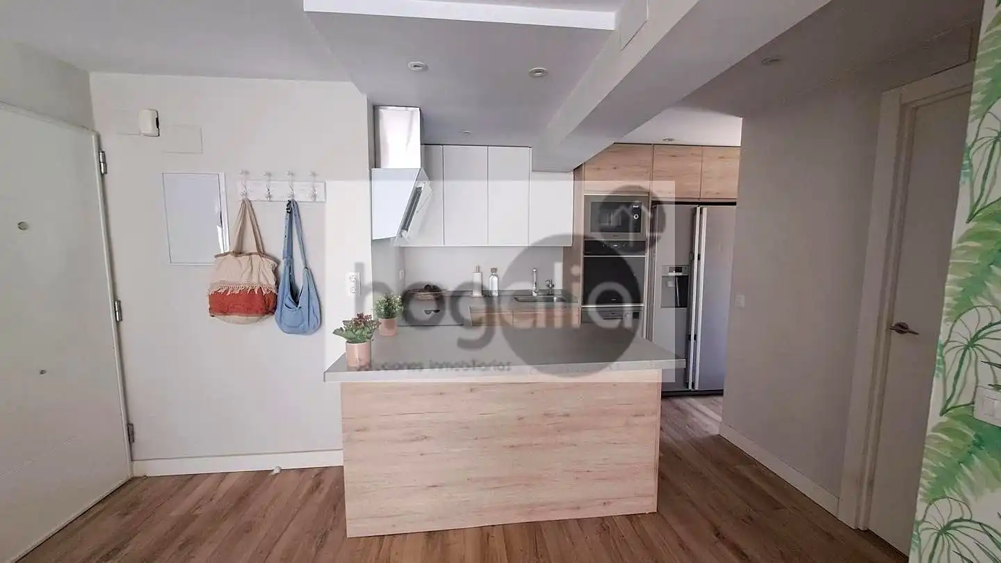 Cocina de Piso de alquiler en Sevilla con Aire acondicionado, Amueblado y Balcón