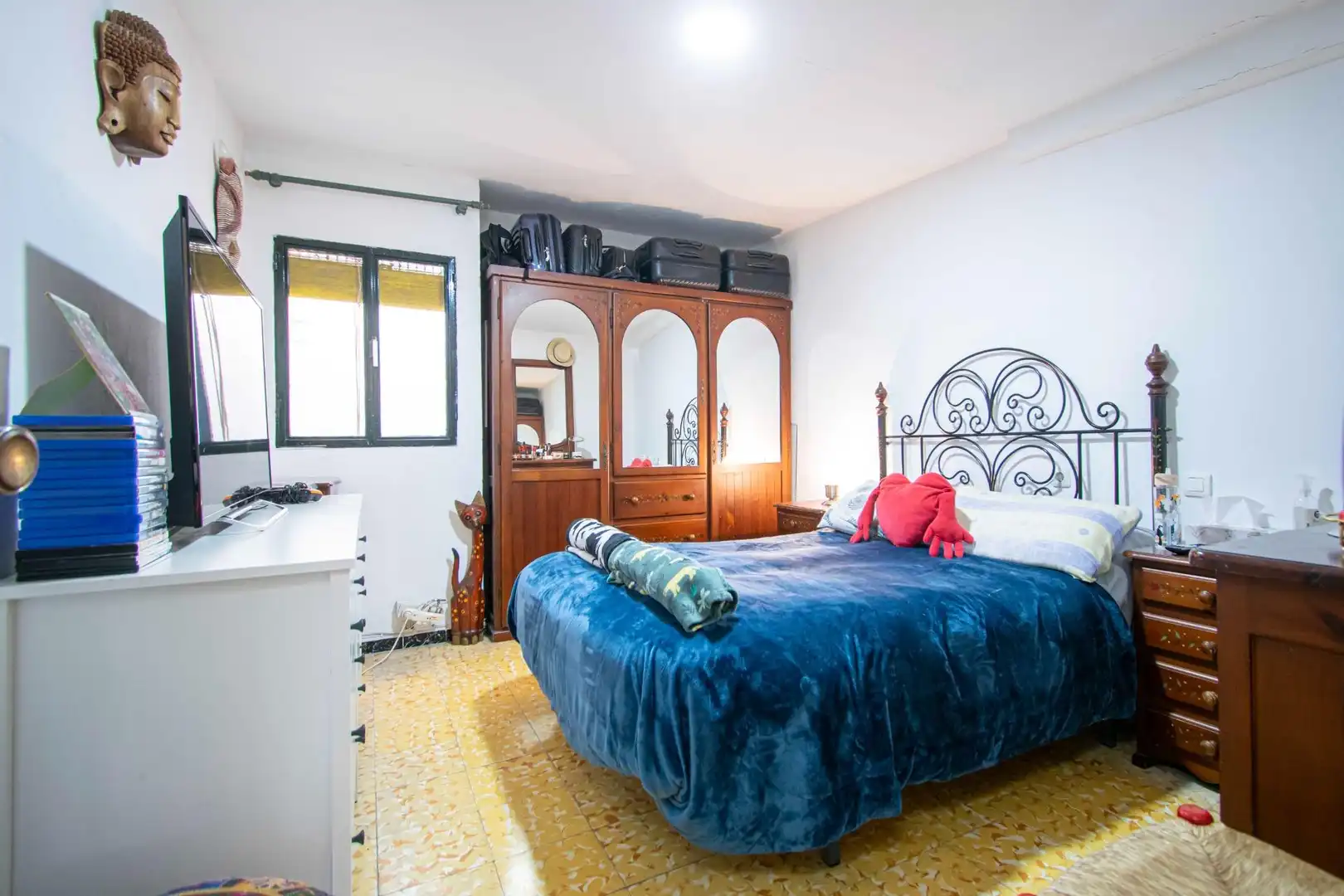 Bedroom of Buildings for sale in Sevilla