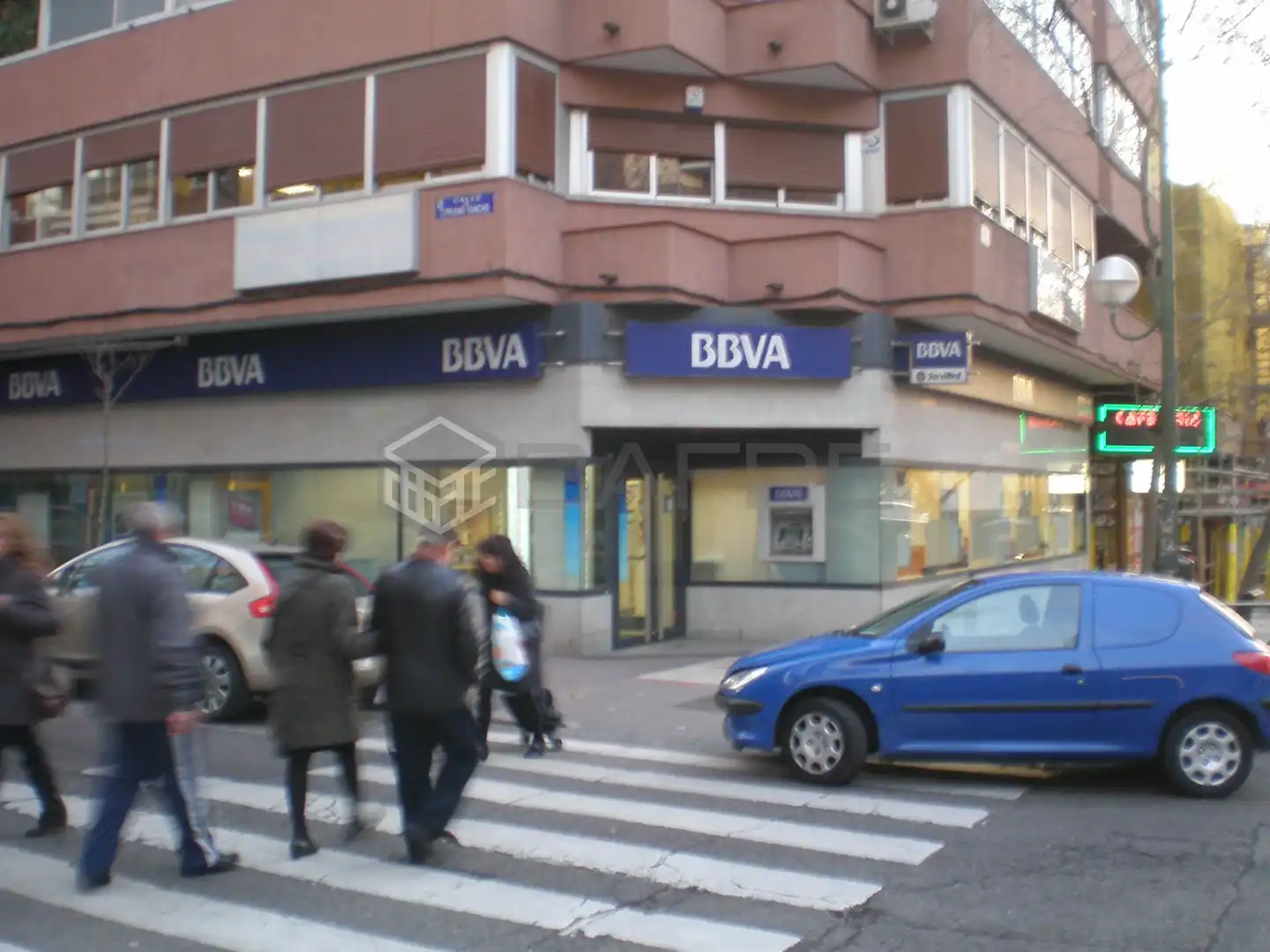 Vista exterior de Local en venta en Madrid