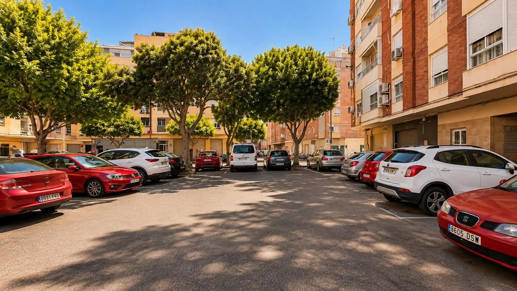 Parking de Piso en venta en Almería con Aire acondicionado y Balcón