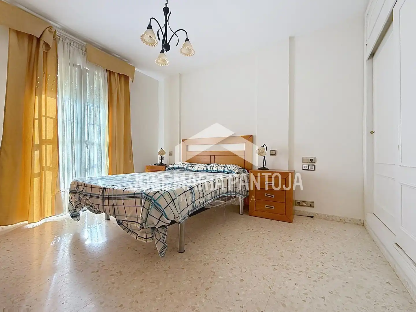Habitación de Casa adosada en venta en Jerez de la Frontera con Aire acondicionado