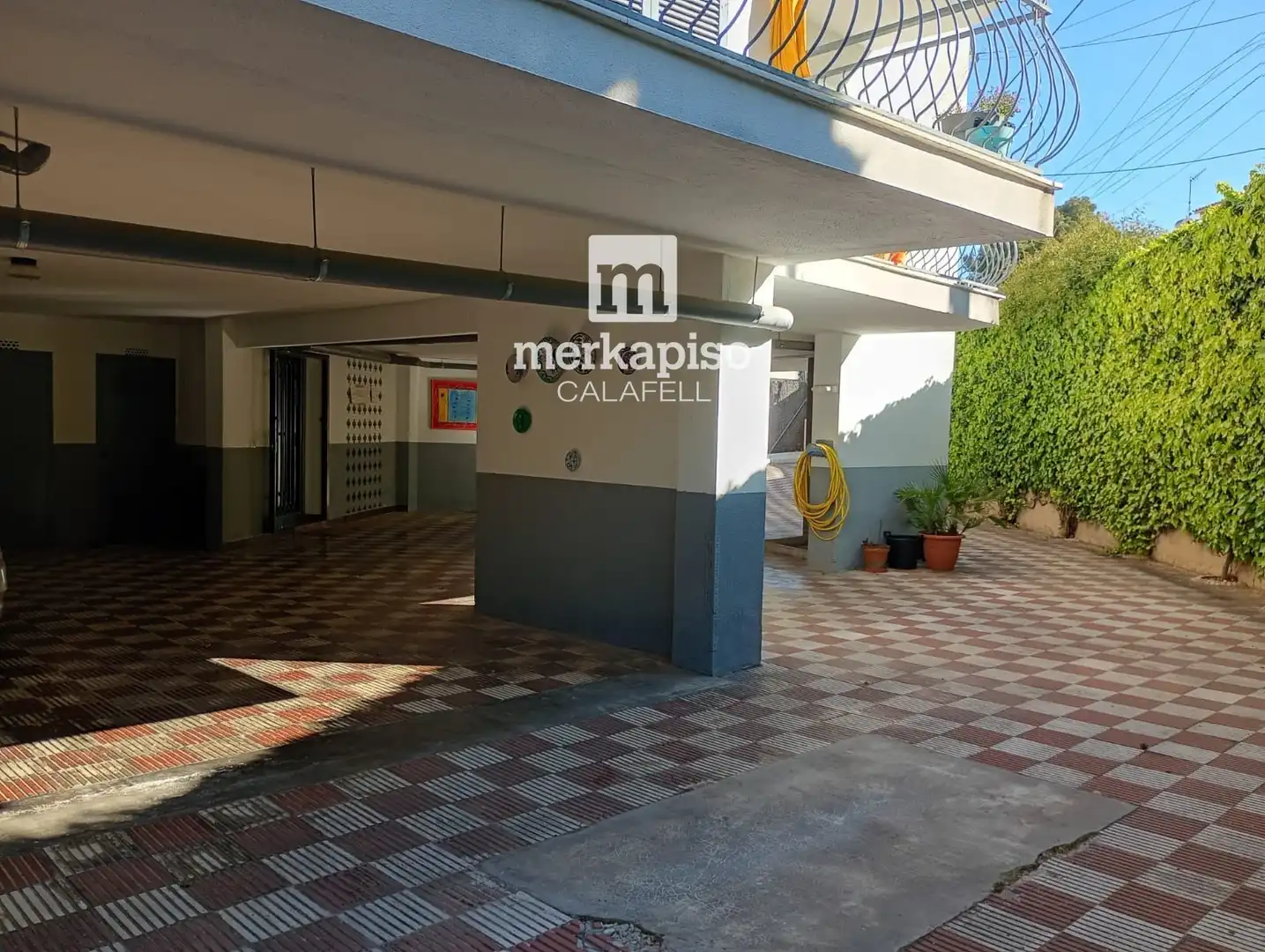 Parking of Flat for sale in Calafell  with Air Conditioner, Storage room and Furnished