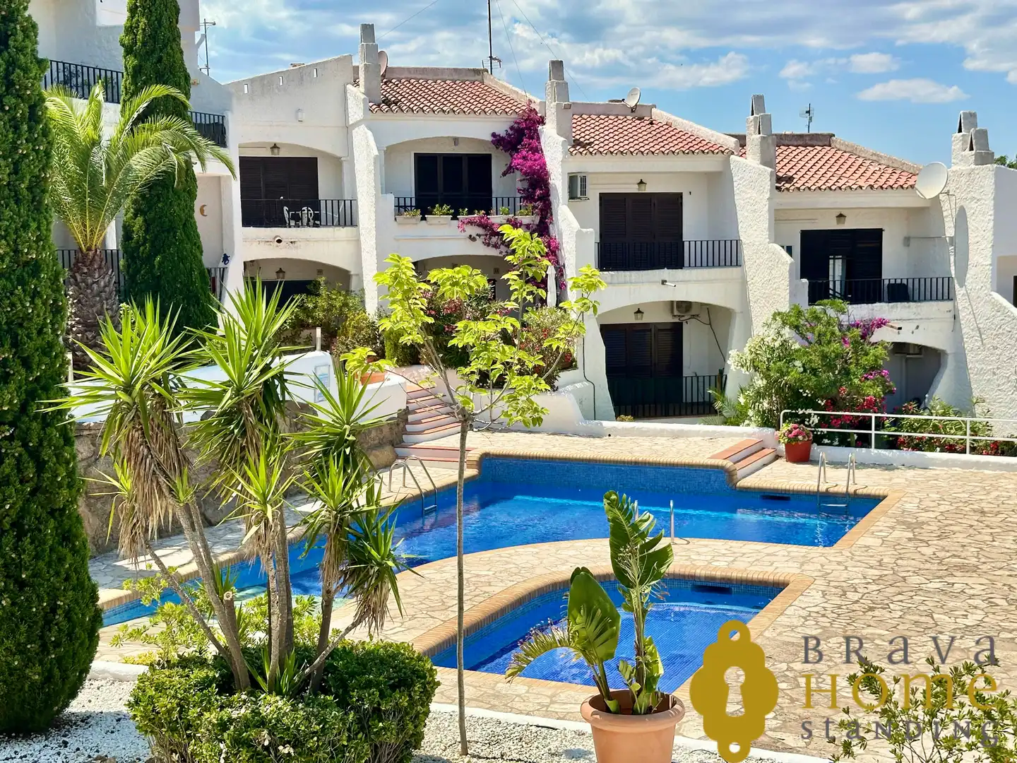 Vista exterior de Casa o chalet en venta en Roses con Aire acondicionado, Terraza y Balcón