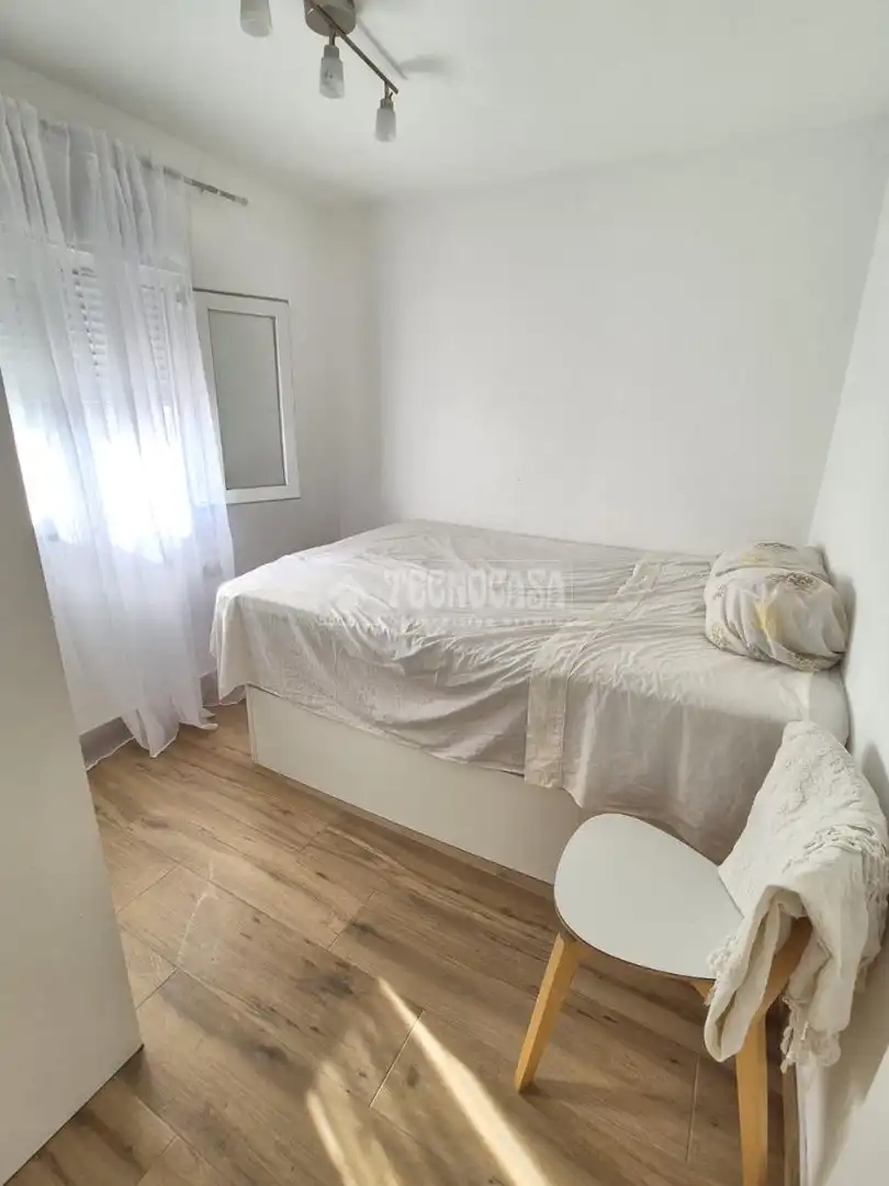 Schlafzimmer von Wohnung zum Verkauf in La Línea de la Concepción