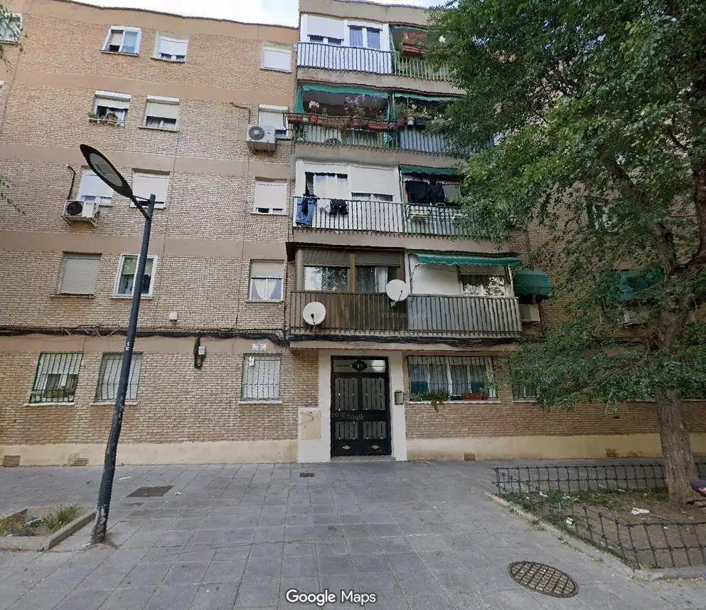 Vista exterior de Pis en venda en Parla
