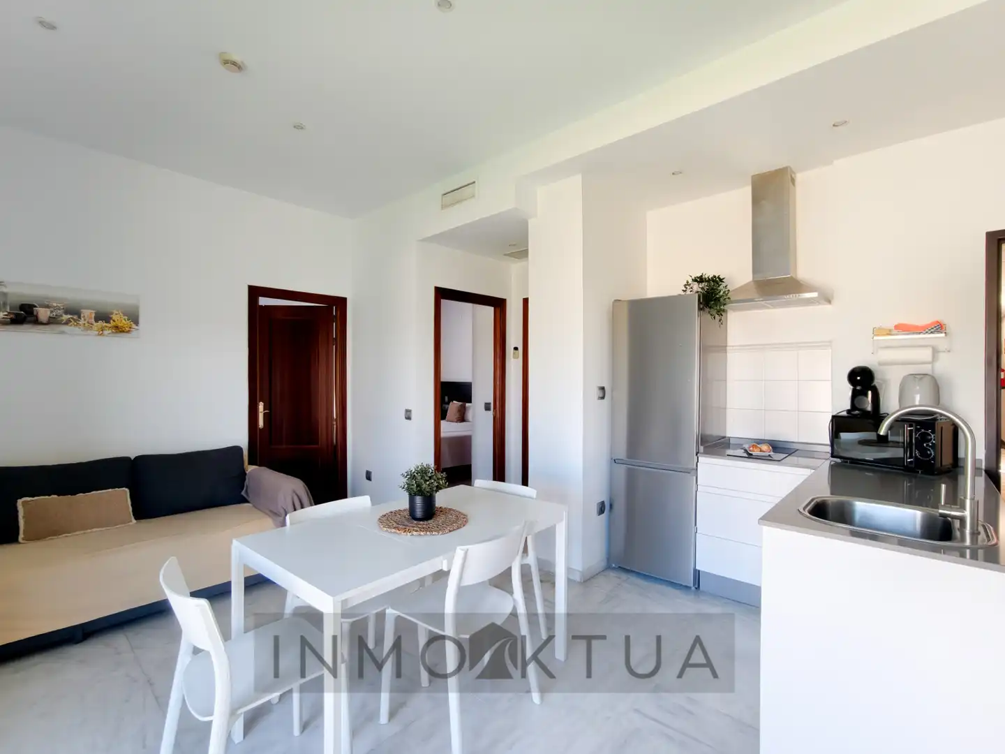Habitación de Piso en venta en Bormujos con Aire acondicionado, Terraza y Amueblado