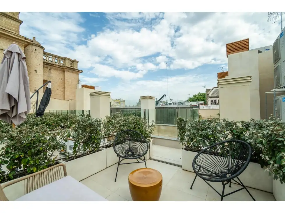 Terrace of Flat for sale in Sevilla  with Terrace, Swimming Pool and Furnished