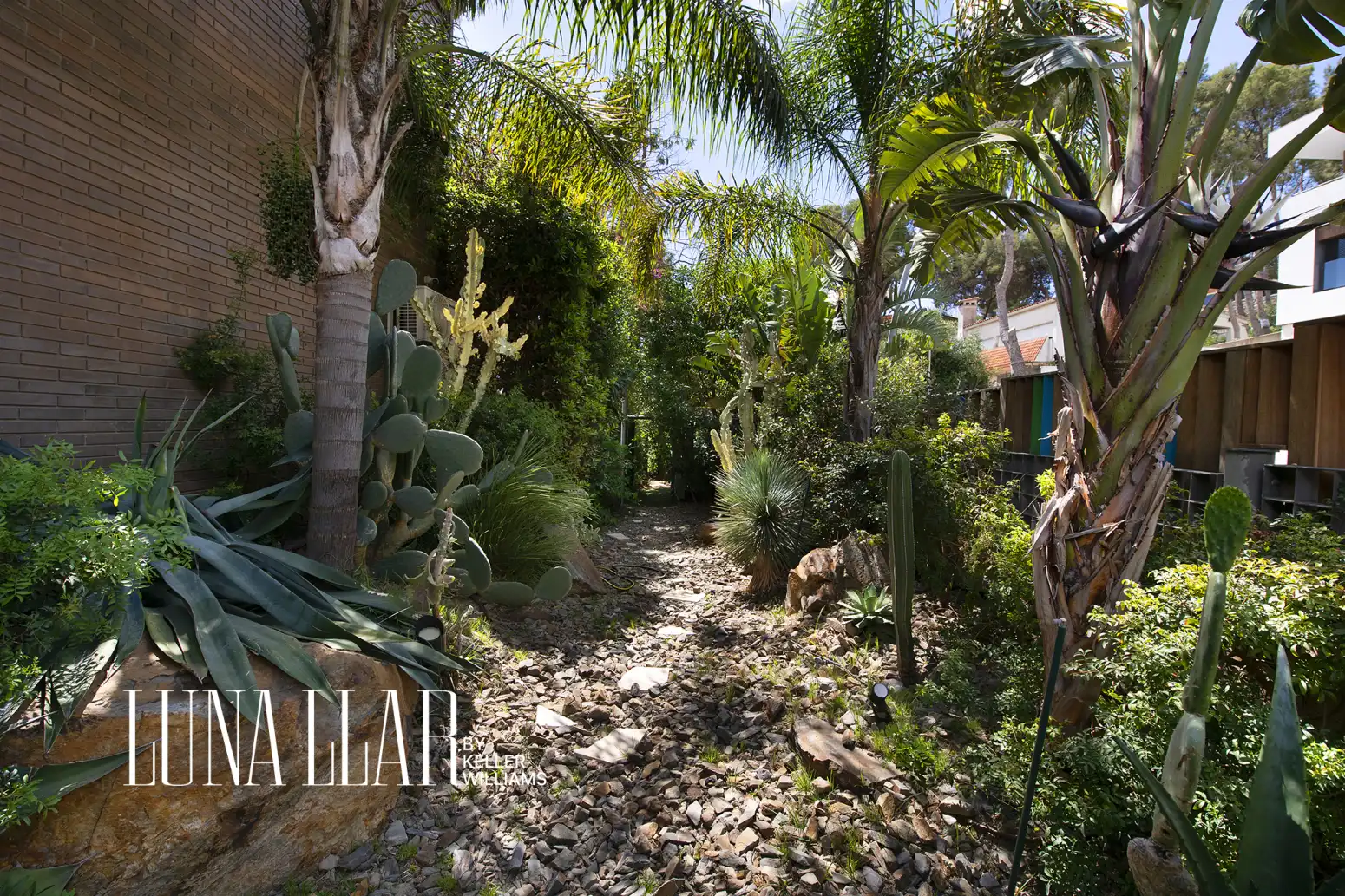 Garten von Haus oder Chalet zum Verkauf in Castelldefels mit Terrasse und Schwimmbad