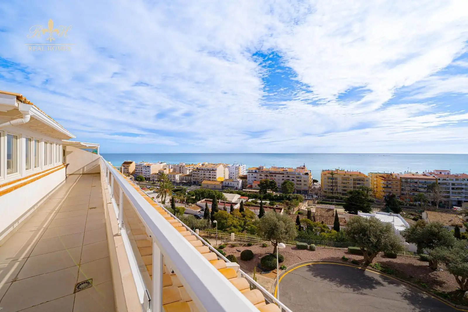 Dachboden zum Verkauf in N/A, Altea ciudad