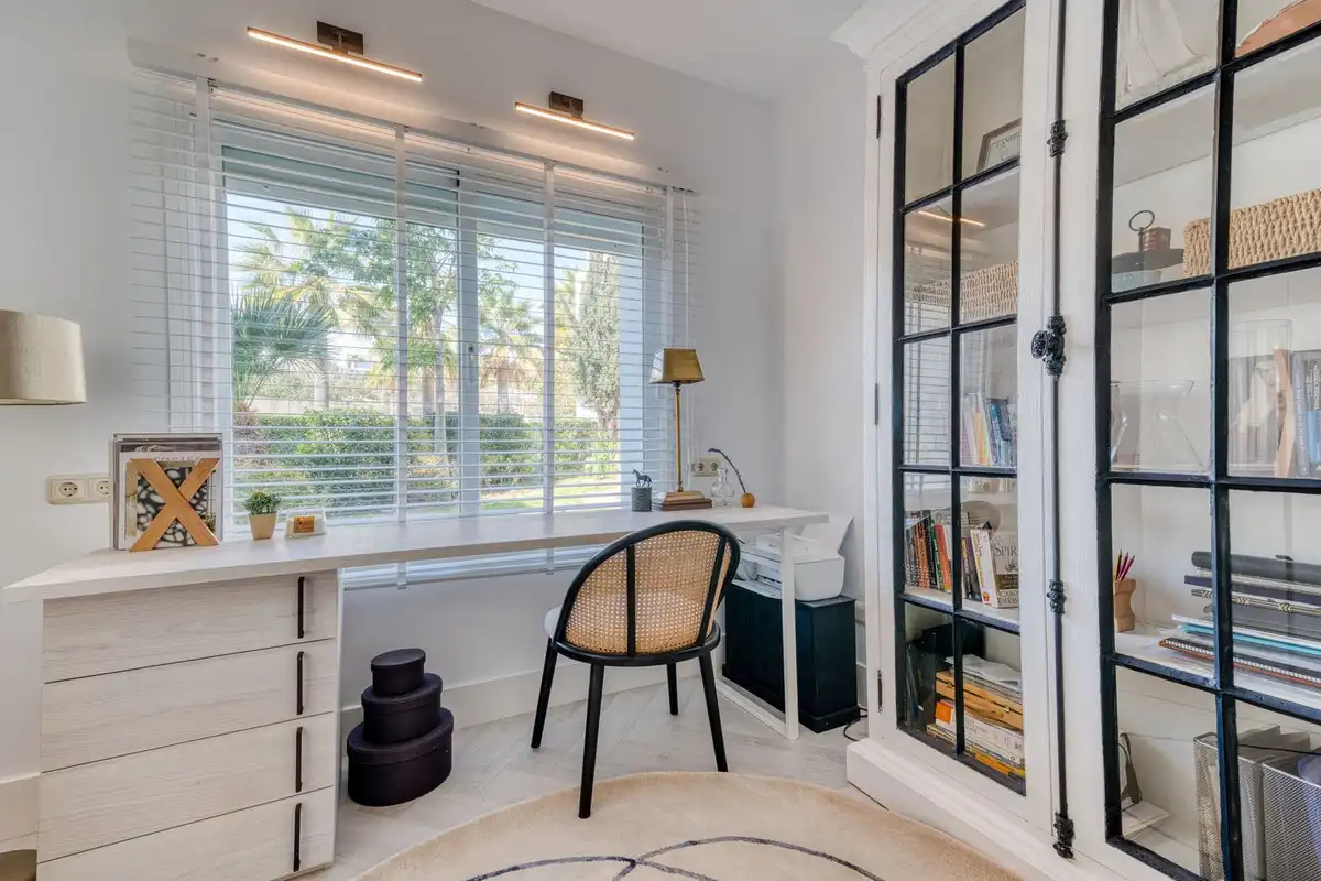 Habitación de Planta baja en venta en Casares con Aire acondicionado, Jardín privado y Terraza