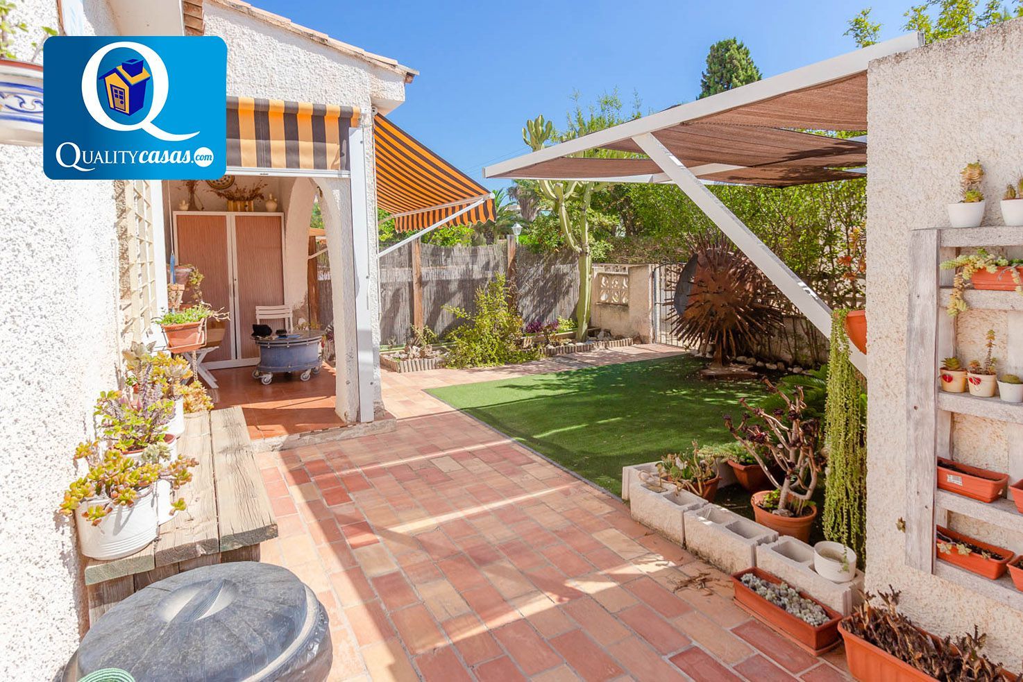 Jardín de Casa adosada en venta en El Campello con Aire acondicionado, Terraza y Piscina comunitaria