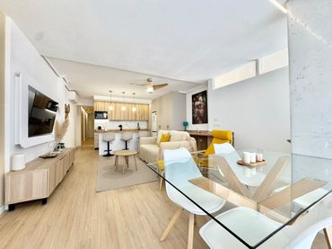 Apartamento con balcón en alquiler en Centro