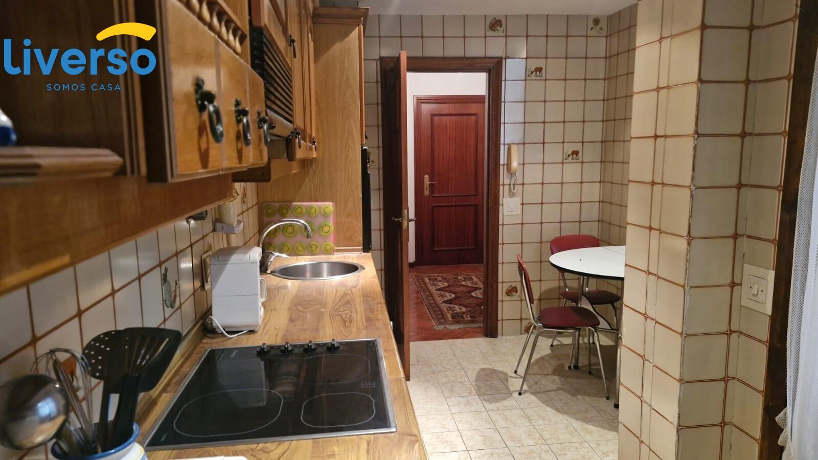 Kitchen of Flat for sale in Aranda de Duero  with Parquet flooring, Terrace and Storage room