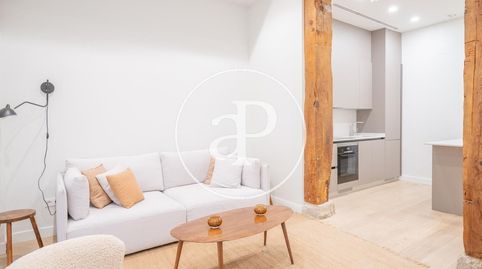 Photo 2 of Flat for rent in C. de San Lorenzo, Justicia - Chueca, Madrid Capital